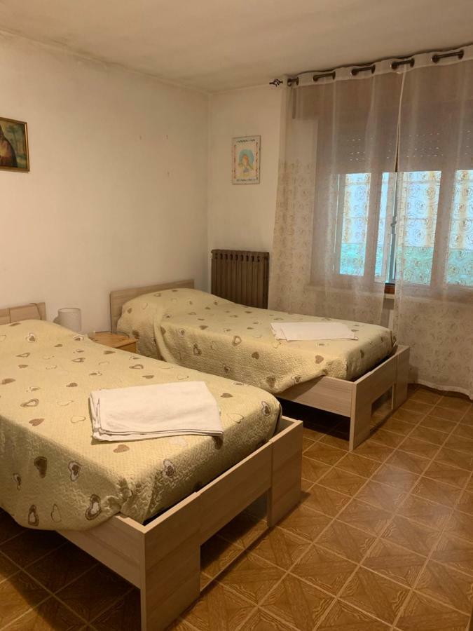 Veronella Camere Solidea מראה חיצוני תמונה