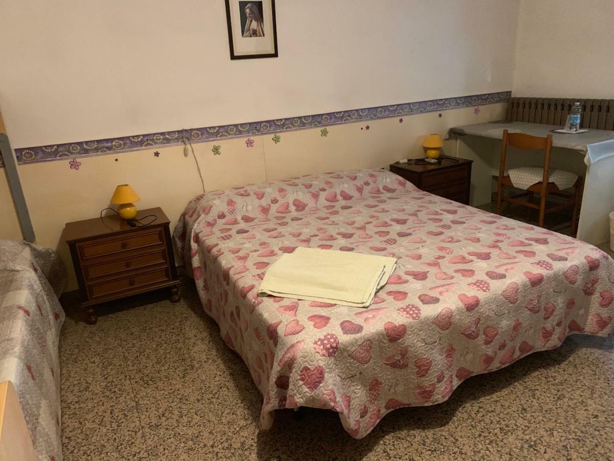 Veronella Camere Solidea מראה חיצוני תמונה
